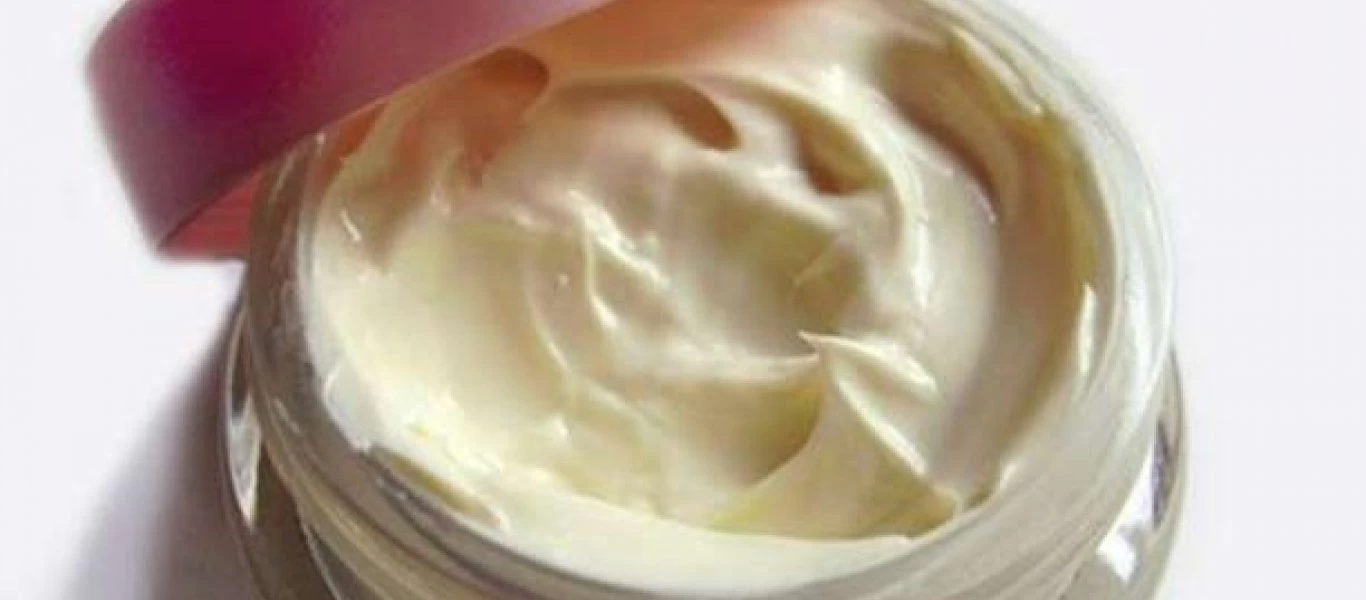 Σπιτική κρέμα για να απαλλαγείτε από τις ουλές μέσα σε 2 εβδομάδες!